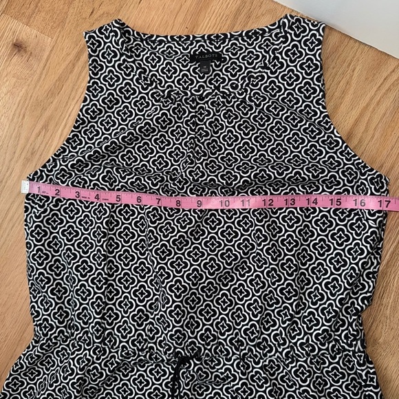 Talbots Maxi Dress Avalon Tiles Jersey Flowy Black White Size Medium - Picture 7 of 11